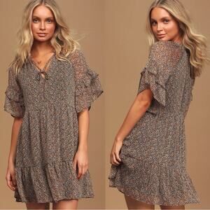 Lulus Babe Date Black Floral Print Tiered Short Sleeve Babydoll Dress